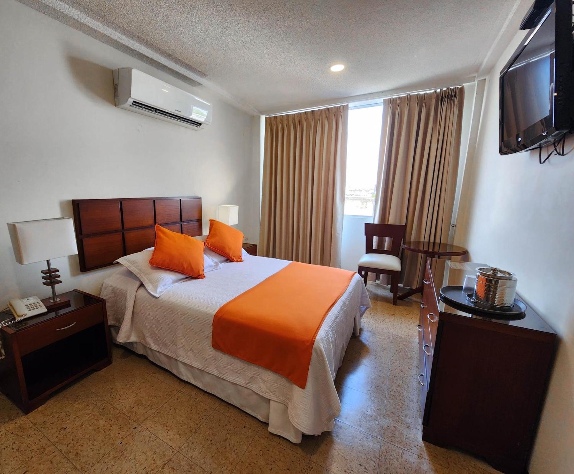 Hotel Anaconda Letícia Exterior foto