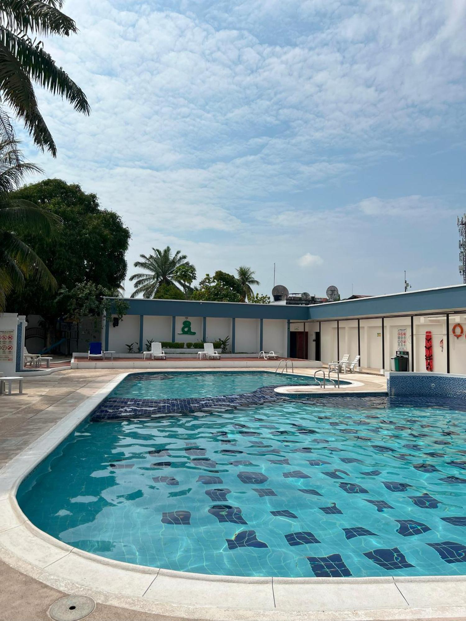 Hotel Anaconda Letícia Exterior foto